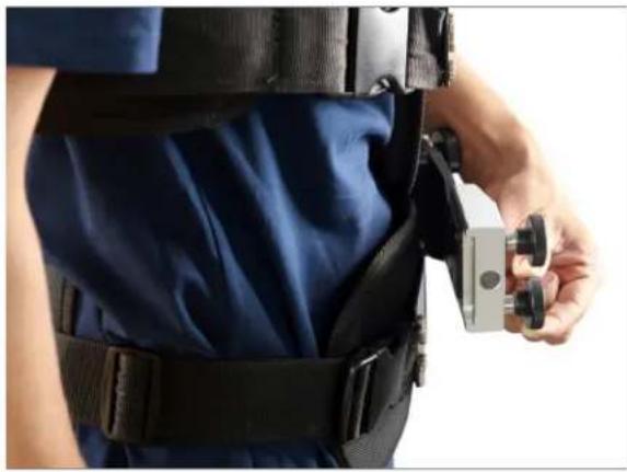 Flycam Zest - Assembling of Arm & Vest - 10