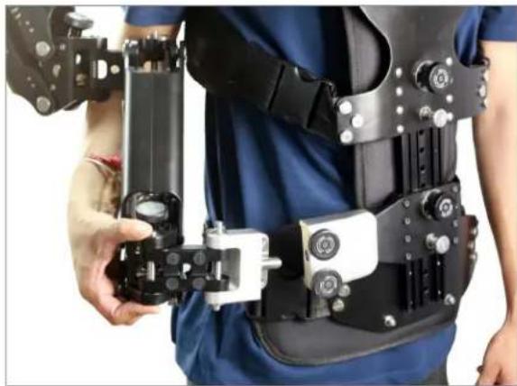 Flycam Zest - Assembling of Arm & Vest - 11