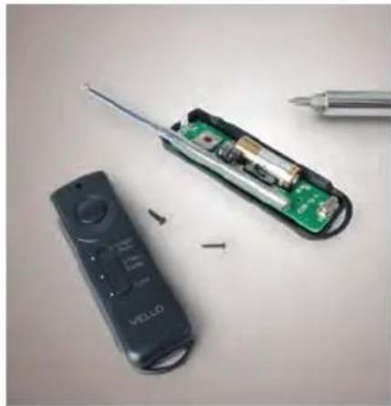 Vello FreeWave - CHANGING THE BATTERIES - 2