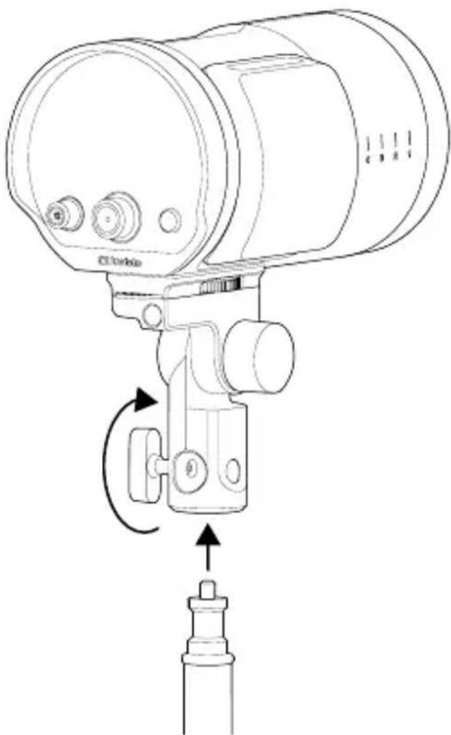 PROFOTO B10 - Einstellung auf Lichtstativ - 1