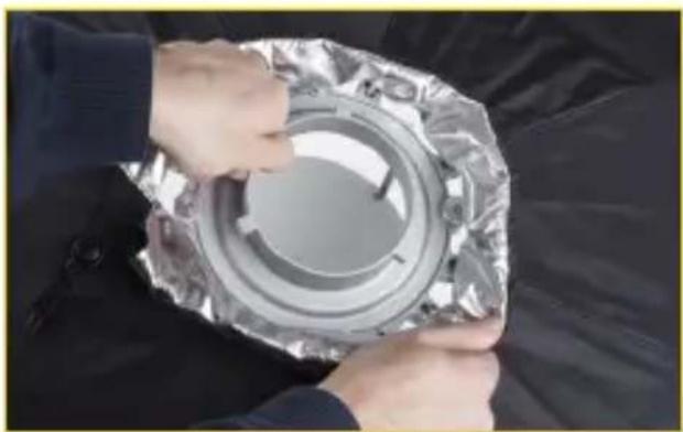 Impact Folding Beauty Dish - Installing onto the light head - 1