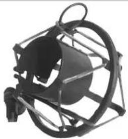 Nady SCM 1000 - USING THE MICROPHONE SHOCK MOUNT - 1
