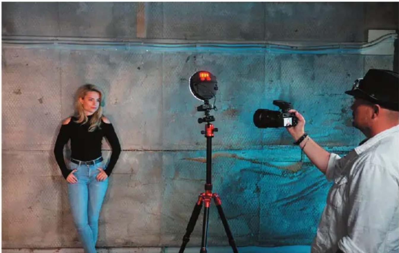 Rotolight NEO ll - ('FLSH') Flash Mode - 1
