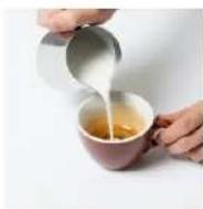 Rocket R58 - EINGIESSEN DER WARMEN MILCH - 1