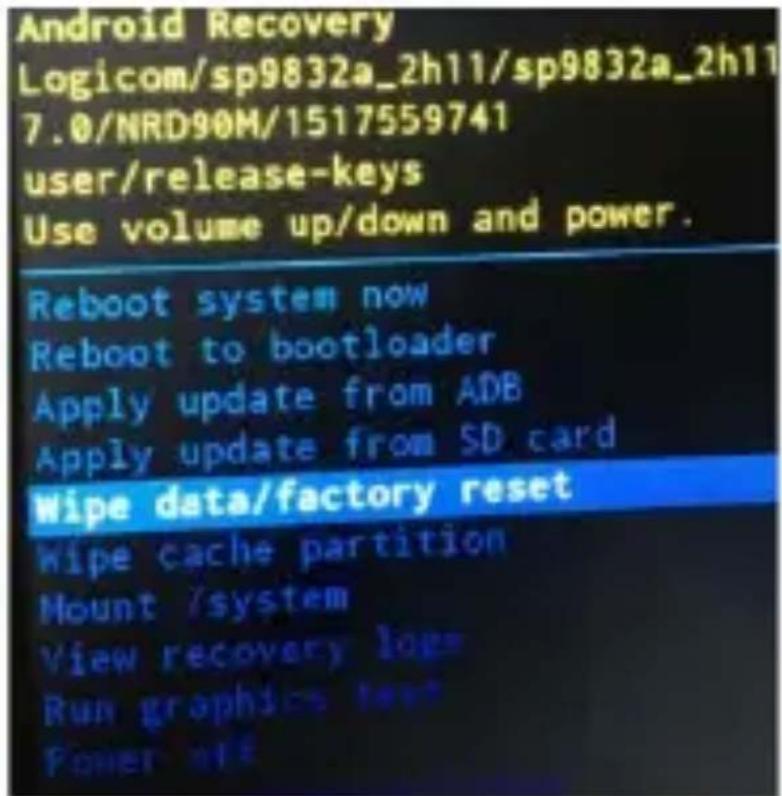 LOGICOM Le Hola FR - Reset the device in "recovery mode": - 2
