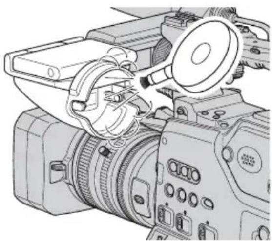 SONY HVR-S270E - Entfernen Sie mit einem Staubbläser den Staub aus dem Okular und dem Sucher. - 1
