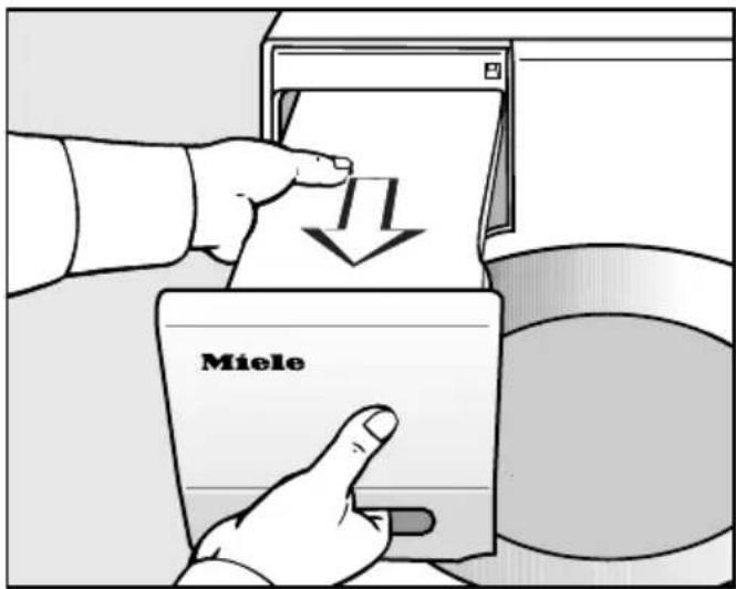 MIELE TWF660 WP - Kondenswasserbehälter leeren - 1