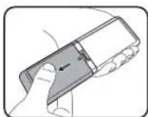 BENQ TK850i - Replacing the remote control batteries - 1