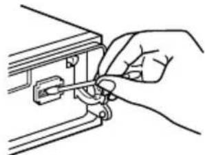 SONY MDX-C6500FP - Cleaning the connectors - 1
