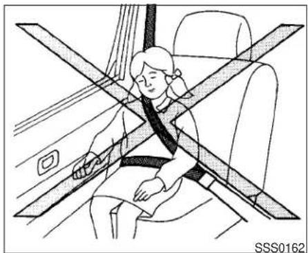 NISSAN Quest (2005) - A WARNING - 2
