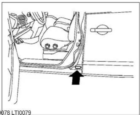 NISSAN Quest (2005) - VEHICLE IDENTIFICATION - 4