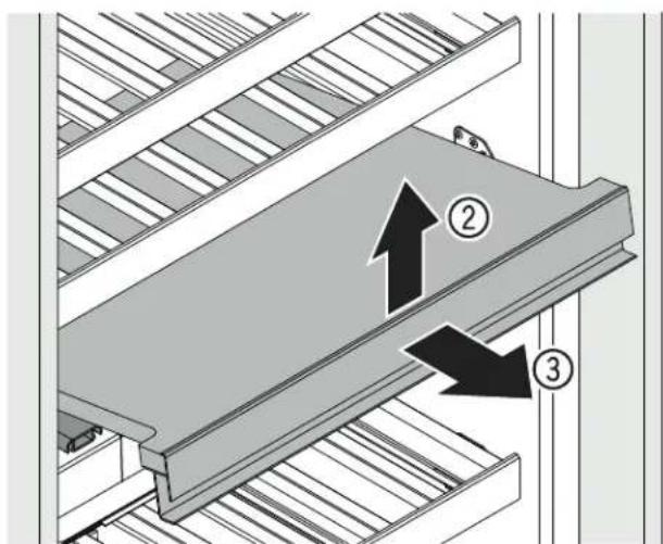 Technical diagram showing a mechanical assembly with numbered components and directional arrows indicating flow or movement.