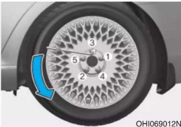 Genesis G90 (2021) - NOTICE - 1