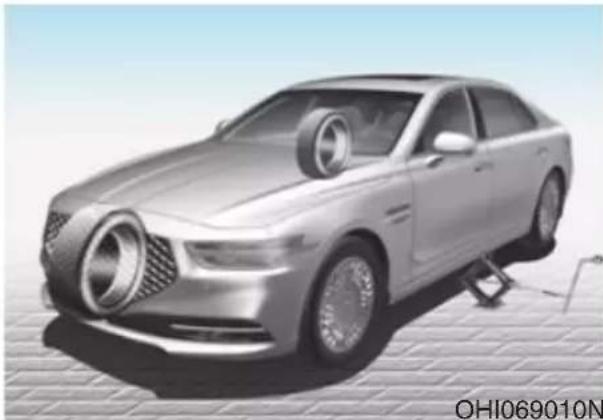 Genesis G90 (2021) - WARNING - 1