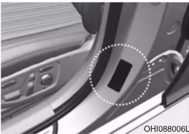 Genesis G90 (2021) - TIRE SPECIFICATION AND PRESSURE LABEL - 1
