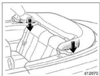 TOYOTA Solara (2000) - —Lowering the convertible top - 6
