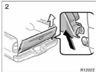 TOYOTA Tundra (2004) - REMOVAL - 1