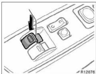 TOYOTA Tundra (2004) - '04 TUNDRA\_U (L/O 0309) - 2
