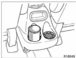 TOYOTA Tundra (2004) - Cassette tape holder Cup holders - 9