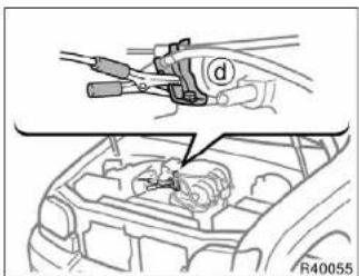 Diagram showing engine component with labeled parts and a magnified view of the engine interior