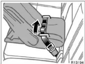 TOYOTA Tundra (2004) - CAUTION - 1
