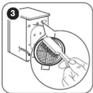 ZANUSSI ZWF01483WR - Cleaning the inlet hose and the valve filter - 3