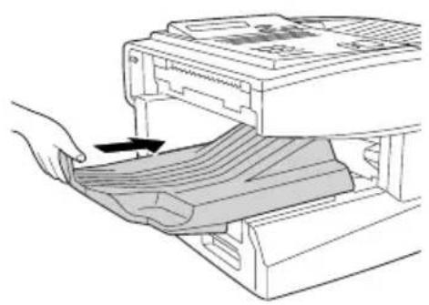 SHARP FO-5700 - Loading paper in the paper tray - 4
