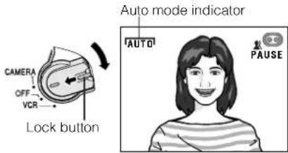 CAMERA, OFF, VCR, Lock button, Auto mode indicator, AUTO, PAUSE