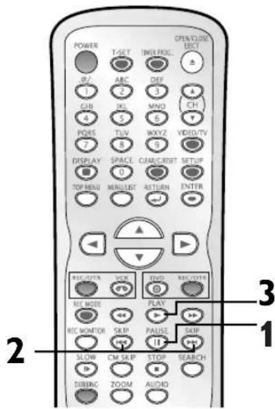 POWER T-SET TWO/LOCK ELECT ID/ ABC DEF CH GHI KL MNO 4 5 6 PQES TLV WXYZ VIDEO/TV 7 8 9 DISPLAY SPACE CLEAR/RESET SETUP 0 TOP MIND MAGLIST RETURN ENTER REC/VIER VOR TWO REC/VIER REC MODE PLAY REC MONITOR SKIP PAUSE SKIP SLOW CM SKIP STOP SEARCH DUBING ZOOM AUDIO 2 3 1