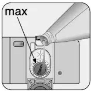 ZANUSSI ZDF121 - Filling with rinse aid - 3
