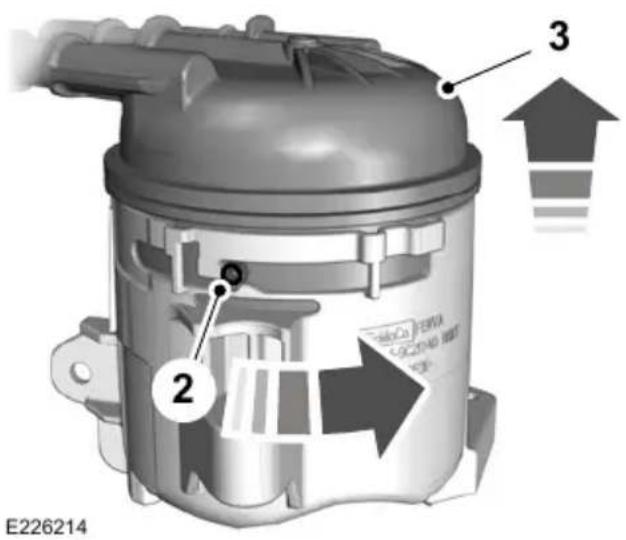 FORD F-250 Super Duty (2021) - Engine-mounted Fuel Filter - 2