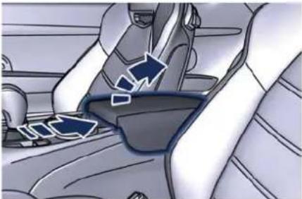 Maserati GranTurismo Sport (2020) - InstrumenteundBedienelementeaufdemArmaturenbrett - 2