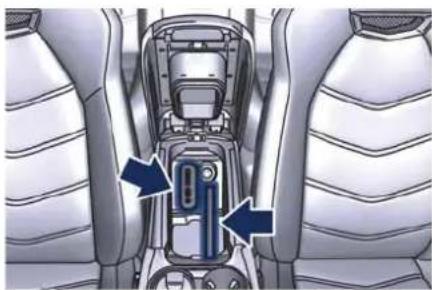 Maserati GranTurismo Sport (2020) - ErläuterungderFahrzeugfunktionen - 2