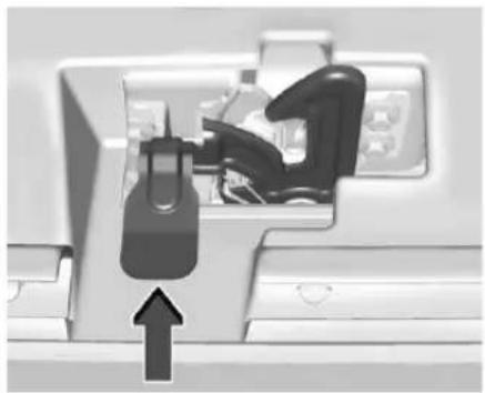 GMC Savana Cargo (2019) - Hood - 2