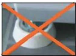 LG FV1408S4V - Check for humidity or any foreign objects under the feet. - 1