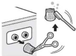LG F4J6VYP2W - Cleaning the Water Inlet Filter - 2
