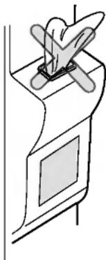 LG GR-P197QLRK - Lagern Sie nie Getränkedosen oder Lebensmittel, die Sie schnell abkühlen wollen, im Eisvorratsbehälter. - 1