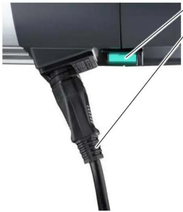 Hensel Expert D 250 Speed - Connect the Mains Cord and Switch On - 1