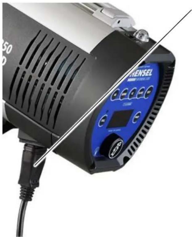 Hensel Expert D 250 Speed - Power Supply - 1