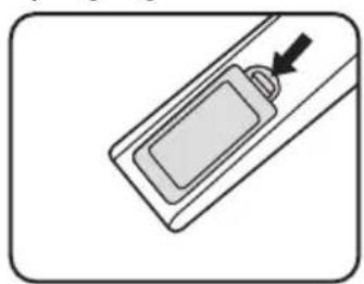 BENQ MW621ST - Replacing the remote control batteries - 1