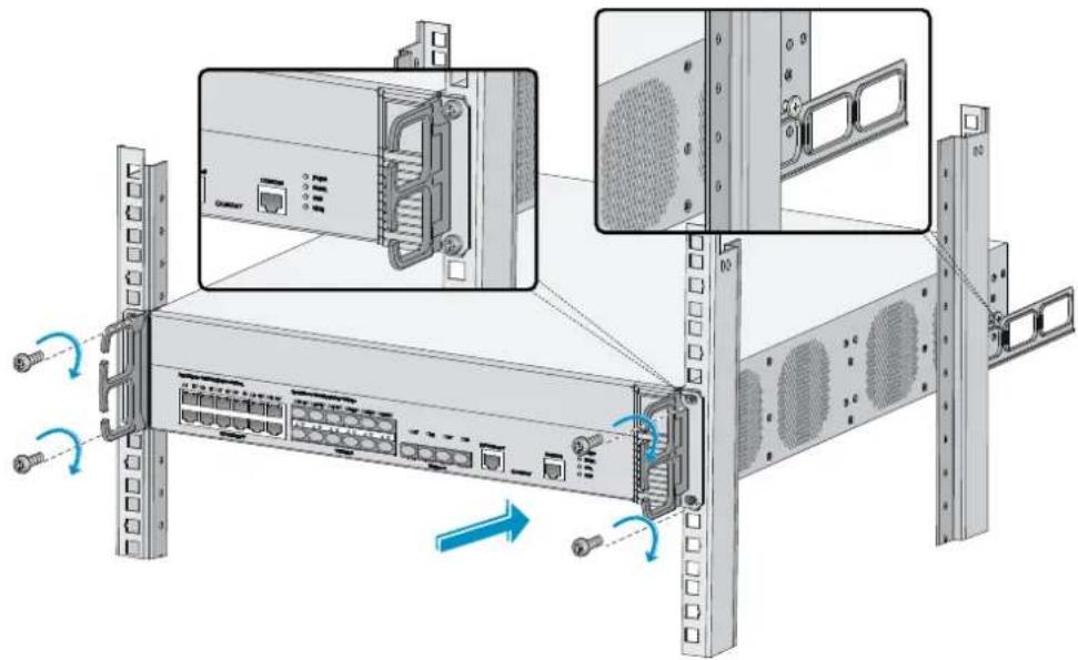 Diagram showing server rack-mounted hardware with labeled ports and connection arrows, including a zoomed-in view of the internal components.