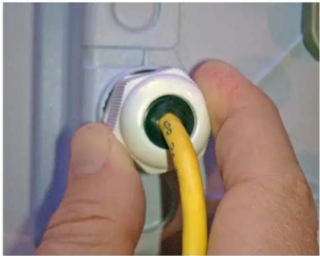 ComNet NetWave NW1 - NW1 and NW2 Outdoor Ethernet Gland Installation - 3