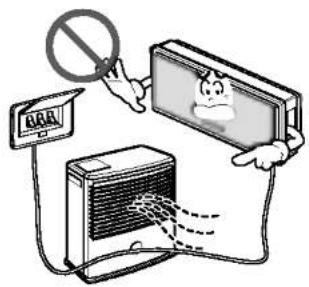 LG LS-C186VBL2 - Do not place a heater or other appliances near the power cable. - 3