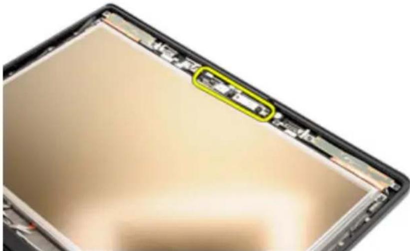DELL Latitude E6420 ATG - Removing the Camera - 3