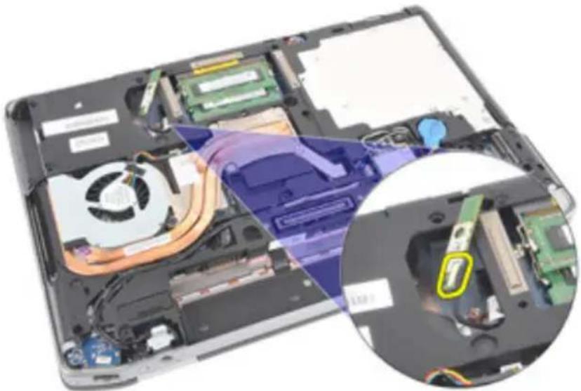 DELL Latitude E6420 ATG - Removing the Bluetooth Card - 3