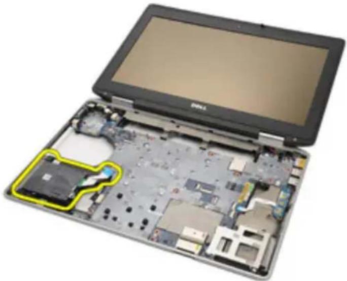 DELL Latitude E6420 ATG - Removing the Smart Card - 3