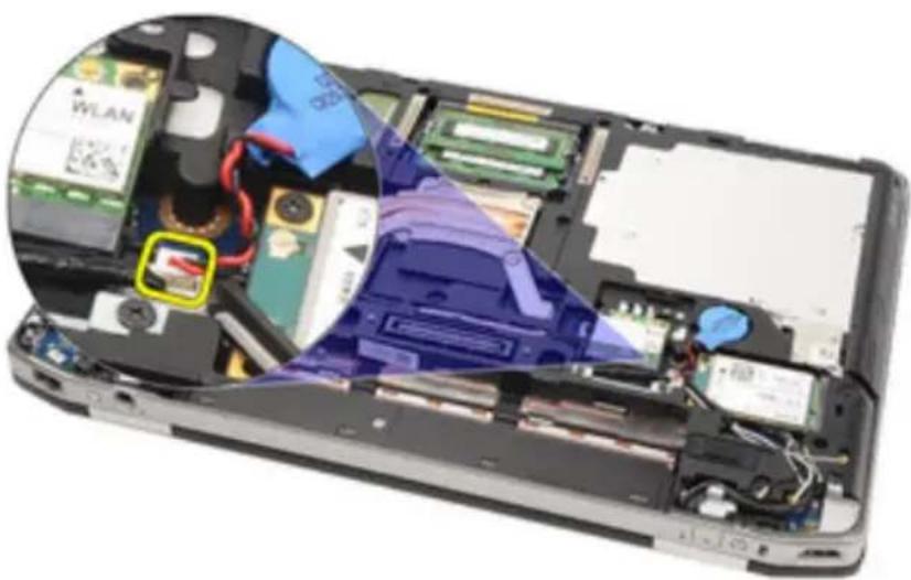 DELL Latitude E6420 ATG - Removing the Coin-Cell Battery - 2