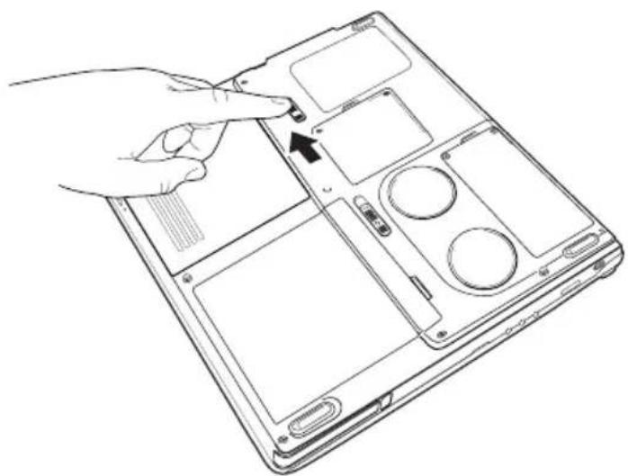 TOSHIBA Satellite 2430 - Removing a module from the Modular Bay - 2