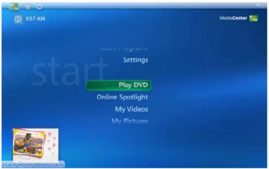 TOSHIBA Satellite M60 - Watching a DVD - 1