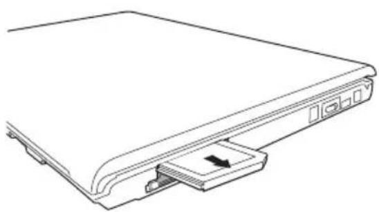 TOSHIBA Satellite M60 - Removing an ExpressCard™ - 1